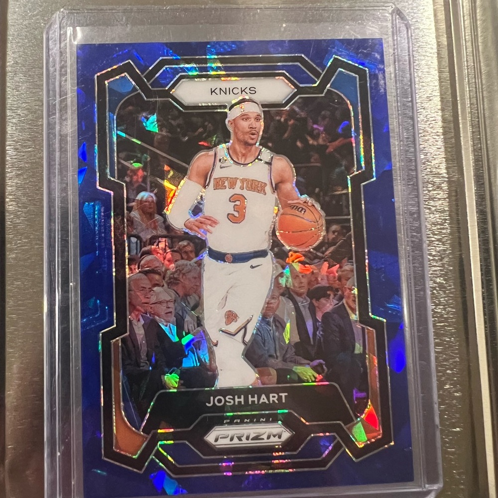 Josh Hart Blue Ice Prizm /125